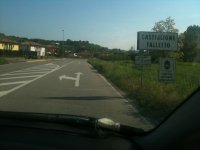 Castiglione_Falletto_sign.jpg